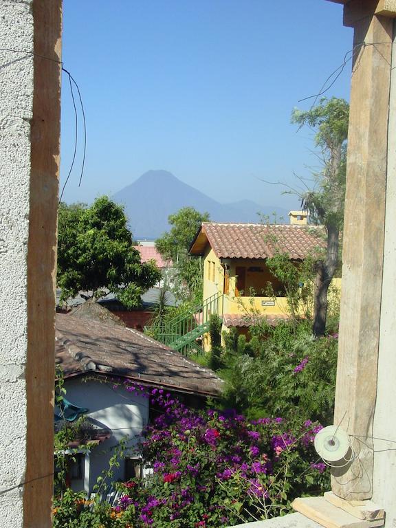 Posada Los Encuentros Panajachel Zimmer foto