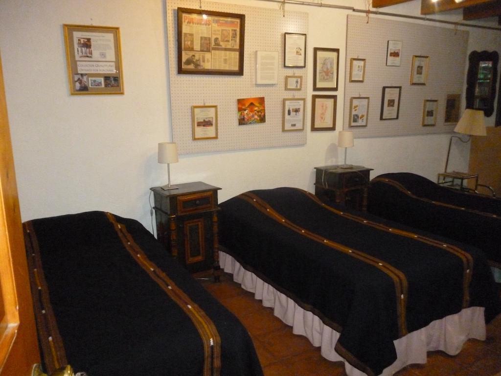 Posada Los Encuentros Panajachel Zimmer foto