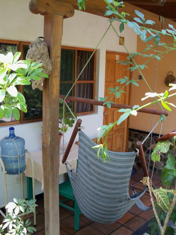 Posada Los Encuentros Panajachel Zimmer foto